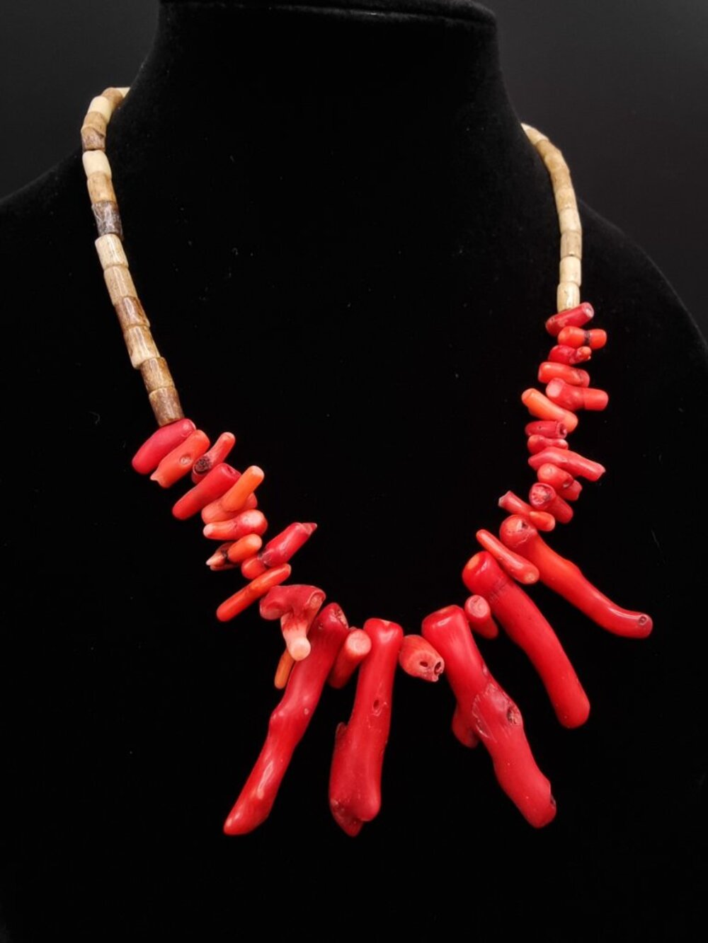 Genuine Coral Vintage Necklace With Unique Red Coral Branches